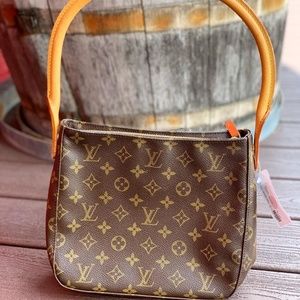 Louis Vuitton "Looping" GM Purse